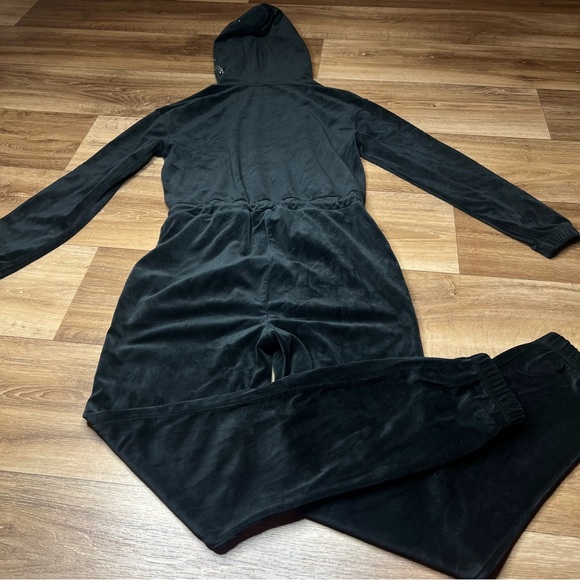 Juicy Couture Track Suit Luxe Velour  XSmall Black Y2K Hoodie Zip Jumpsuit Cozy - Picture 6 of 9